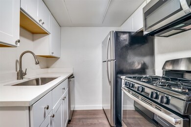 4927 San Jacinto St unit 106, Dallas, TX 75206 - photo 6