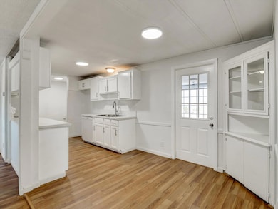 2206 Ocean Side Ave, Thermal, CA 92274 - photo 6