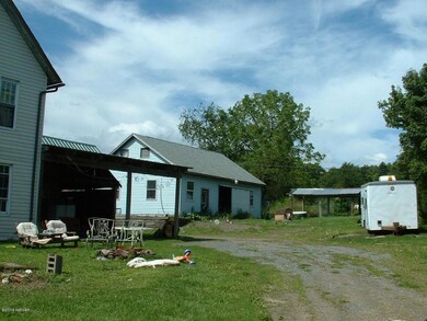 Jordan side yard