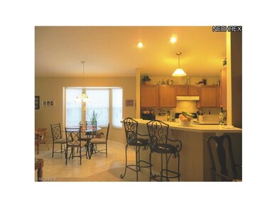 View of the breakfast bar and dinette area off kit