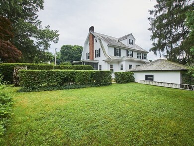 460 Lexington St, Waltham, MA 02452 - photo 2