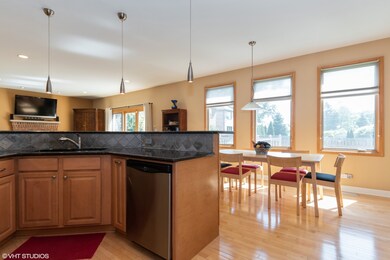 2031 S Wolf Rd, Des Plaines, IL 60018 - photo 4