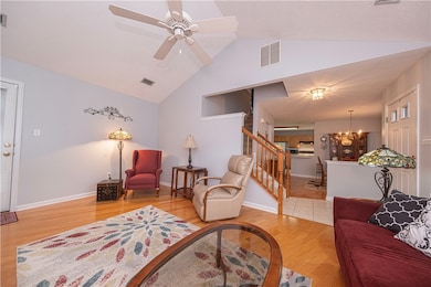 3604 Warwick Ct, Coraopolis, PA 15108 - photo 6