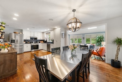 12 Nancy Rd, Natick, MA 01760 - photo 2