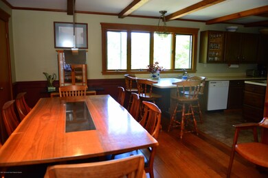 DINNING ROOM