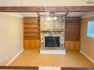 1221 Montgomery St, Wichita Falls, TX 76302 - photo 3