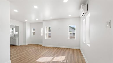 3309 Locust St, Riverside, CA 92501 - photo 2