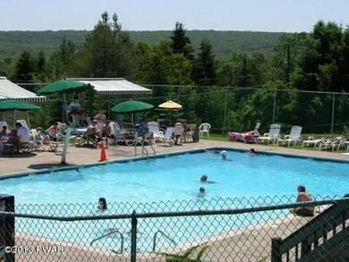 218 Remuda Dr, Hawley, PA 18428 - photo 5