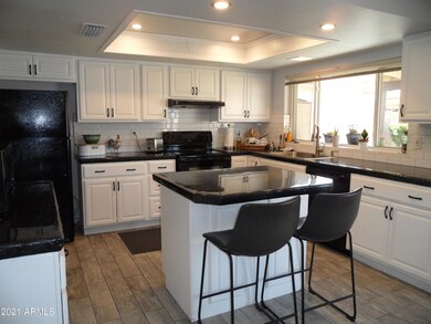 831 W Knowles Cir, Mesa, AZ 85210 - photo 4