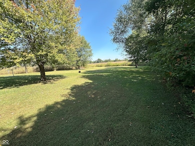 549 N Leitzman Rd, Paragon, IN 46166 - photo 5