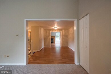15908 Joyce Ln, Laurel, MD 20707 - photo 3