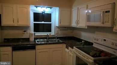 6656 Waning Moon Way, Columbia, MD 21045 - photo 4