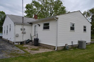 652 Pierce Ave, Columbus, OH 43213 - photo 2