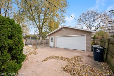 3602 Elmhurst Ave, Royal Oak, MI 48073 - photo 5