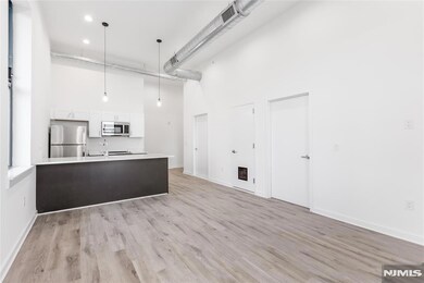 70-78 Roseville Ave unit 3B, Newark, NJ 07107 - photo 5