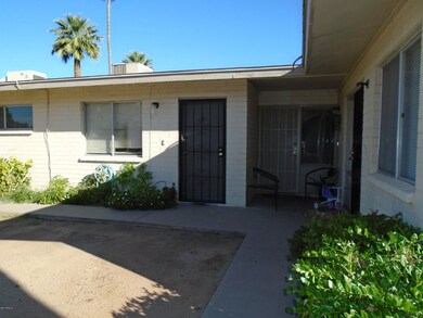 2241 N 29th St unit 2, Phoenix, AZ 85008 - photo 4