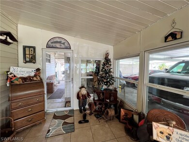 entrance to Glass Florida Room