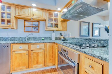 8 McFarland Point Dr unit 32, Boothbay Harbor, ME 04538 - photo 5