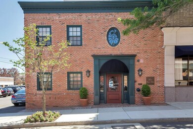 2 E Elm St unit 25, Greenwich, CT 06830 - photo 2