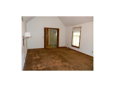 6311 Alden St, Shawnee, KS 66216 - photo 3