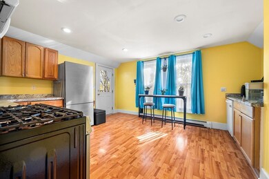 7 Leonard St unit 2, Milford, MA 01757 - photo 3