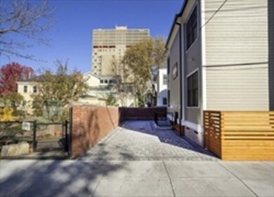 133 Second St unit 133, Cambridge, MA 02141 - photo 2