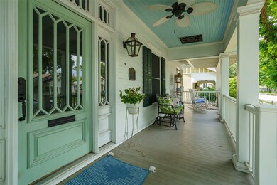 949 Omar St, Houston, TX 77009 - photo 5