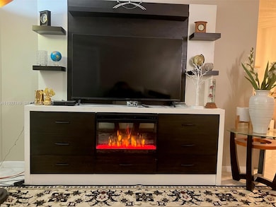 5174 Lakefront Blvd unit C, Delray Beach, FL 33484 - photo 2