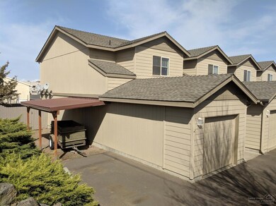 1271 NE Dawson Dr, Bend, OR 97701 - photo 2