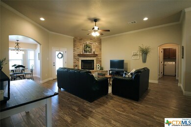 1104 Wren Cir, Copperas Cove, TX 76522 - photo 4