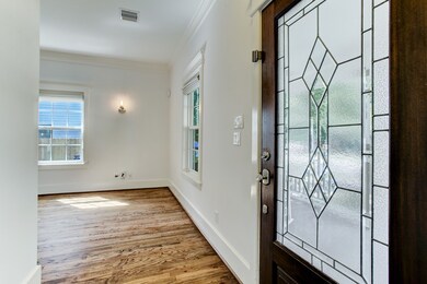 710 E 7th 1/2 St, Houston, TX 77007 - photo 5