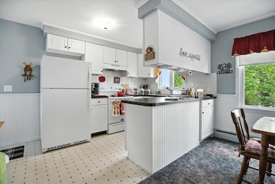 55 Saint Croix St, Lewiston, ME 04240 - photo 7