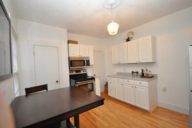 37 Union St unit 2, Boston, MA 02108 - photo 3