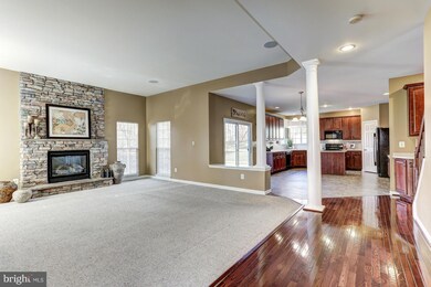 8448 Summer Breeze Place, Manassas, VA 20112 - photo 3