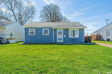 213 Nugent Place, Lincoln, IL 62656 - photo 2