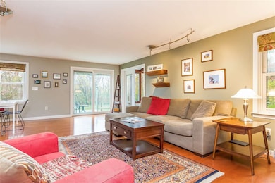 320 Stark Hwy S, Dunbarton, NH 03046 - photo 6