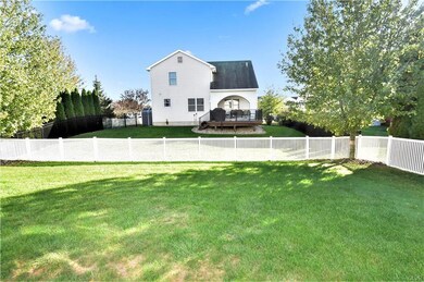 1954 Vintage Dr, Easton, PA 18045 - photo 5