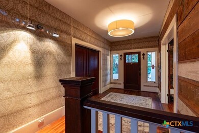 626 Burleson St, San Marcos, TX 78666 - photo 5