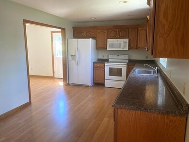 450 Spencer St, Fall River, MA 02721 - photo 5