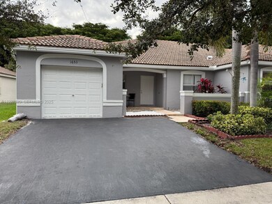 1653 Zenith Way, Weston, FL 33327 - photo 2