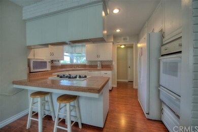 Kitchen with Counter area