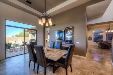 006_Dining Room