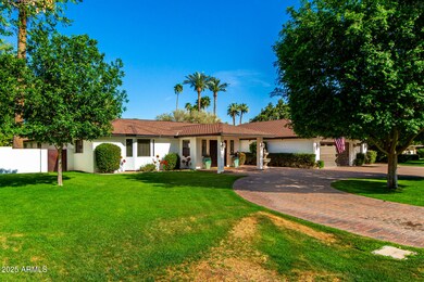 Circular driveway