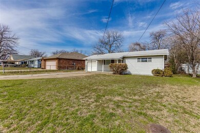 7828 Corina Dr, Fort Worth, TX 76108 - photo 4