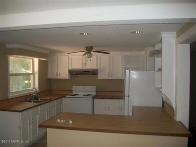 5721 Jammes Rd, Jacksonville, FL 32244 - photo 4