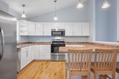 21 Yankee Ave, Bangor, ME 04401 - photo 7