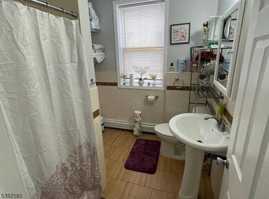 325 Woodside Ave, Newark, NJ 07104 - photo 3