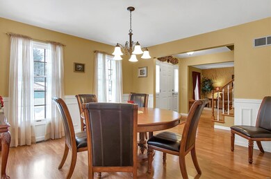 614 Birch Ln, Maryville, IL 62062 - photo 4