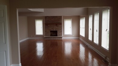 3804 River Rd, Hazel Crest, IL 60429 - photo 5