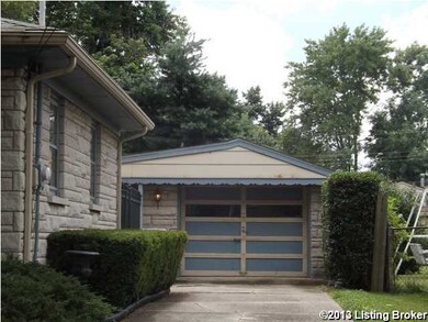 1.5 Car Garage & Carport